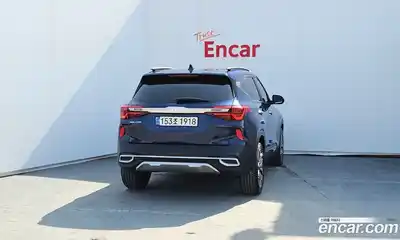 Kia Seltos 2022 1.6 Автомат в Москве № 306769, миниатюра 7