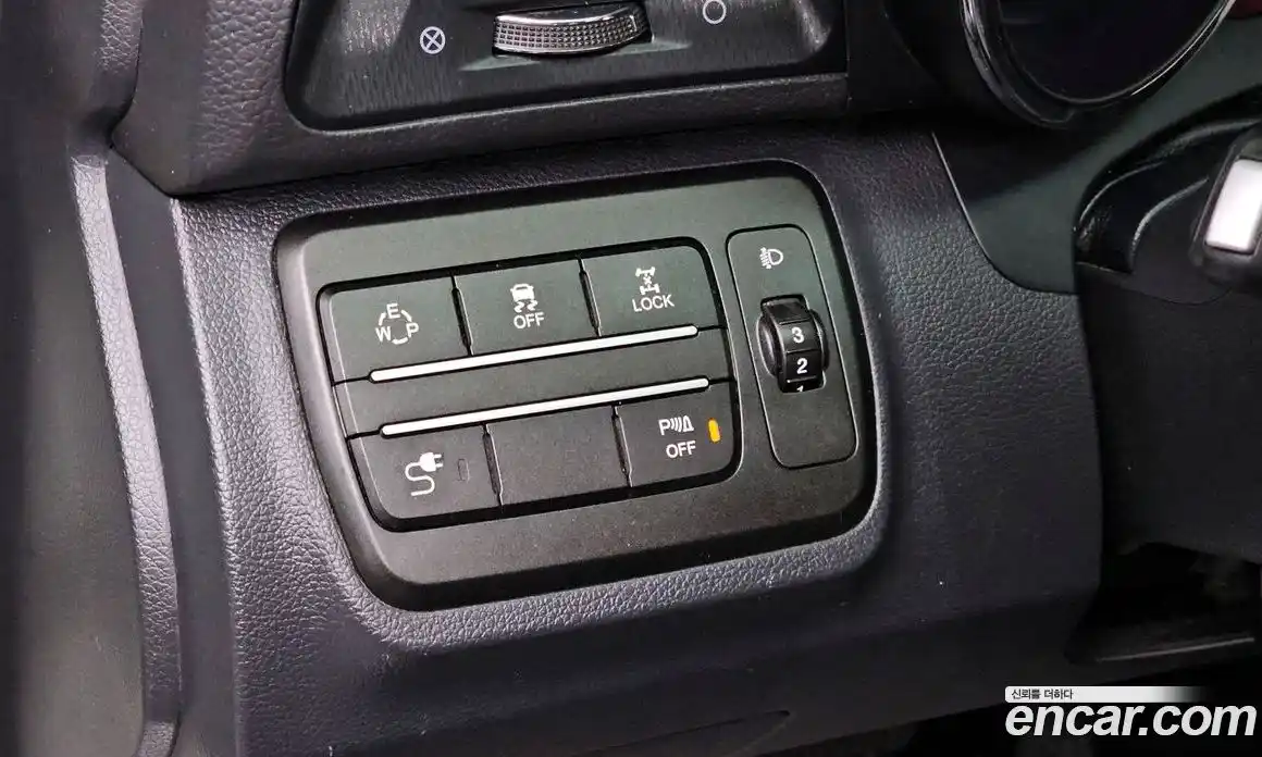 SsangYong TIBOLI 2016 1.6 Автомат в Москве № 310544, фото 15