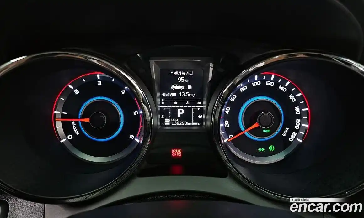 SsangYong TIBOLI 2016 1.6 Автомат в Москве № 310544, фото 7