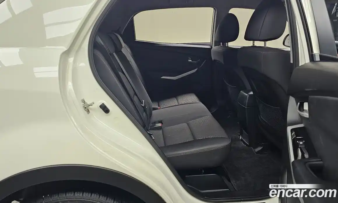 SsangYong Korando 2016 2.2 Механическая в Москве № 31322, фото 19