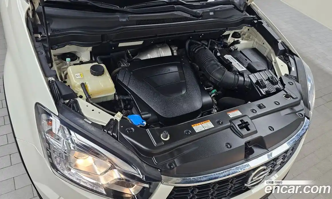 SsangYong Korando 2016 2.2 Механическая в Москве № 31322, фото 9