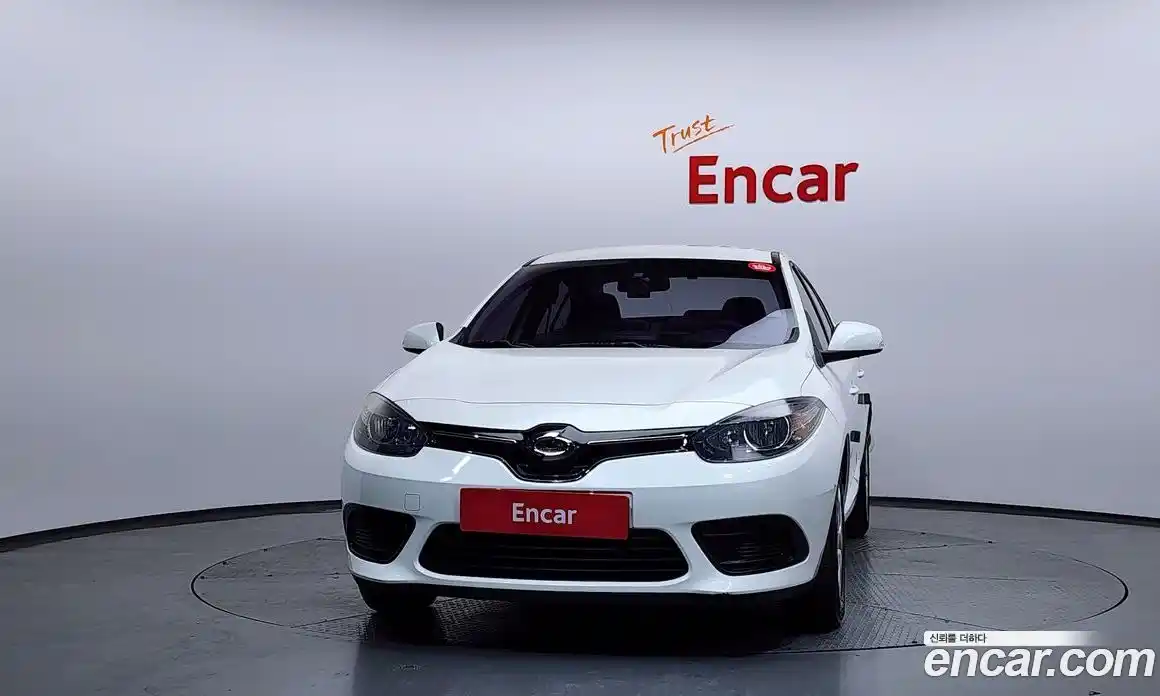 Renault SM3 2015 1.6 Автомат в Москве № 316768, фото 3