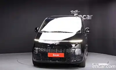 Hyundai Staria, 2024