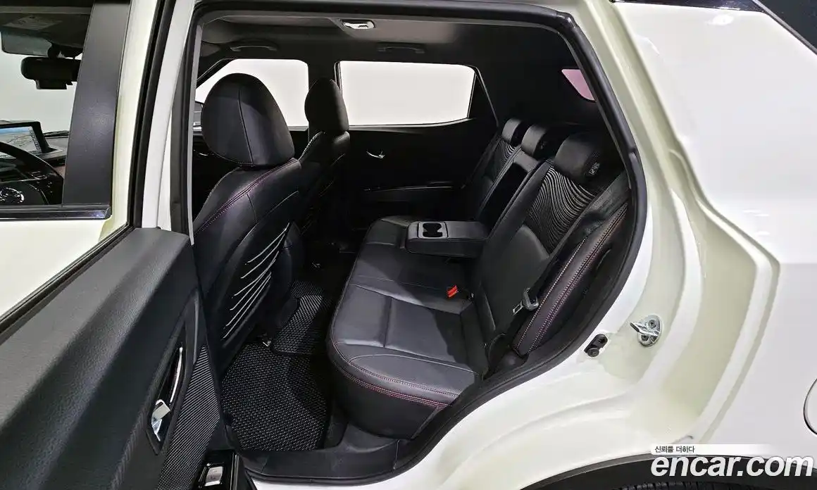 SsangYong TIBOLI 2017 1.6 Автомат в Москве № 32080, фото 10