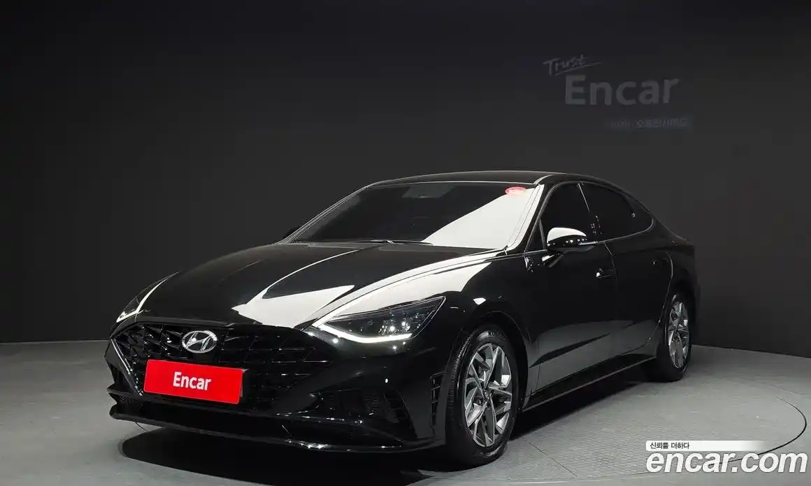 Hyundai Sonata 2022 1.6 Автомат в Москве № 3242, фото 1