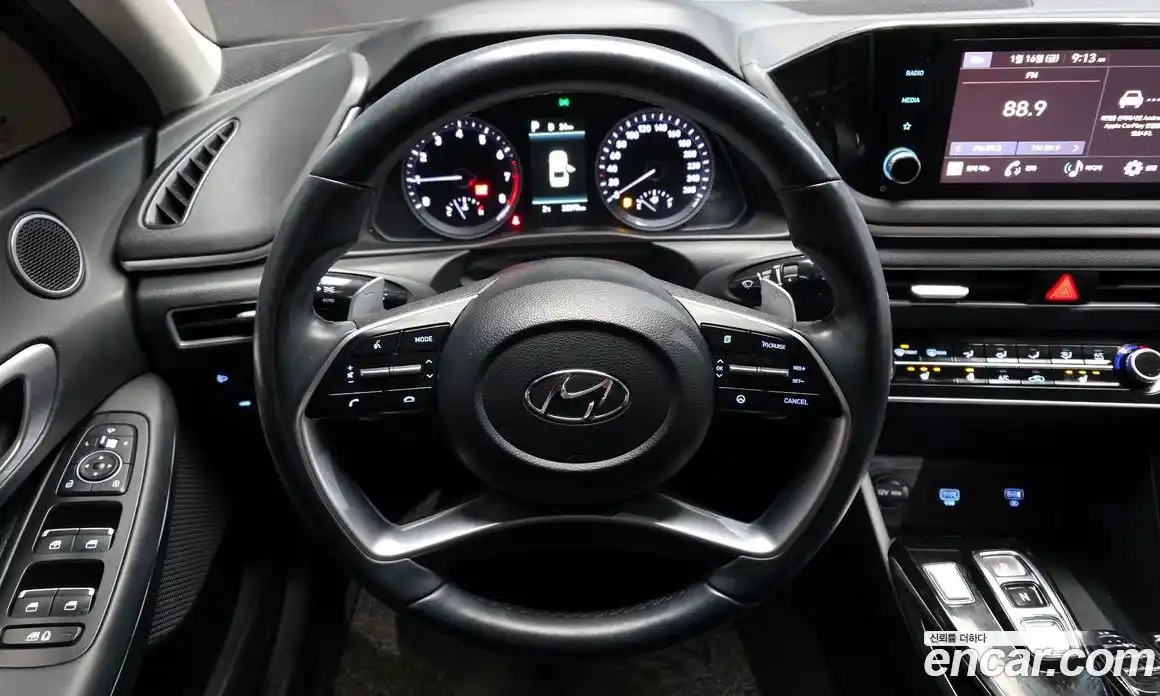 Hyundai Sonata 2022 1.6 Автомат в Москве № 3242, фото 13