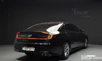 Hyundai Sonata 2022 1.6 Автомат в Москве № 3242, миниатюра 2