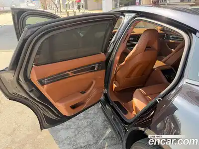 Porsche Panamera 2023 2.9 Автомат в Москве № 332577, миниатюра 12