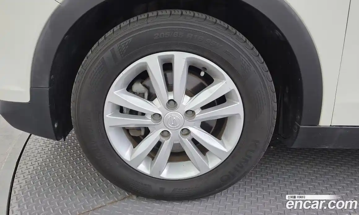 SsangYong TIBOLI 2018 1.6 Автомат в Москве № 34061, фото 18