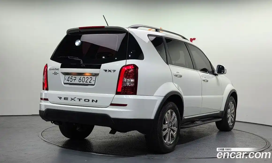 SsangYong Rexton 2015 2.0 Автомат в Москве № 341708, фото 19