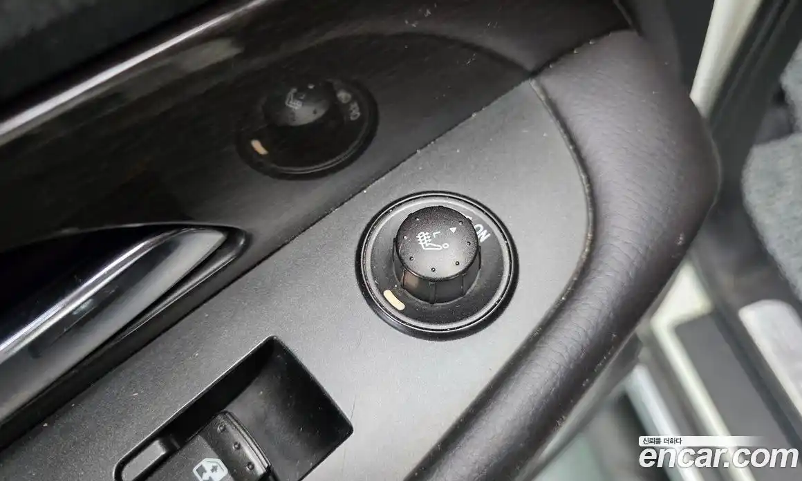 SsangYong Rexton 2015 2.0 Автомат в Москве № 341708, фото 8