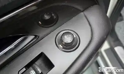 SsangYong Rexton 2015 2.0 Автомат в Москве № 341708, миниатюра 8