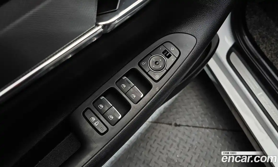 Hyundai Grandeur 2023 2.5 Автомат в Москве № 3431, фото 5