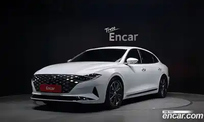 Hyundai Grandeur 2023 2.5 Автомат в Москве № 3431, миниатюра 7