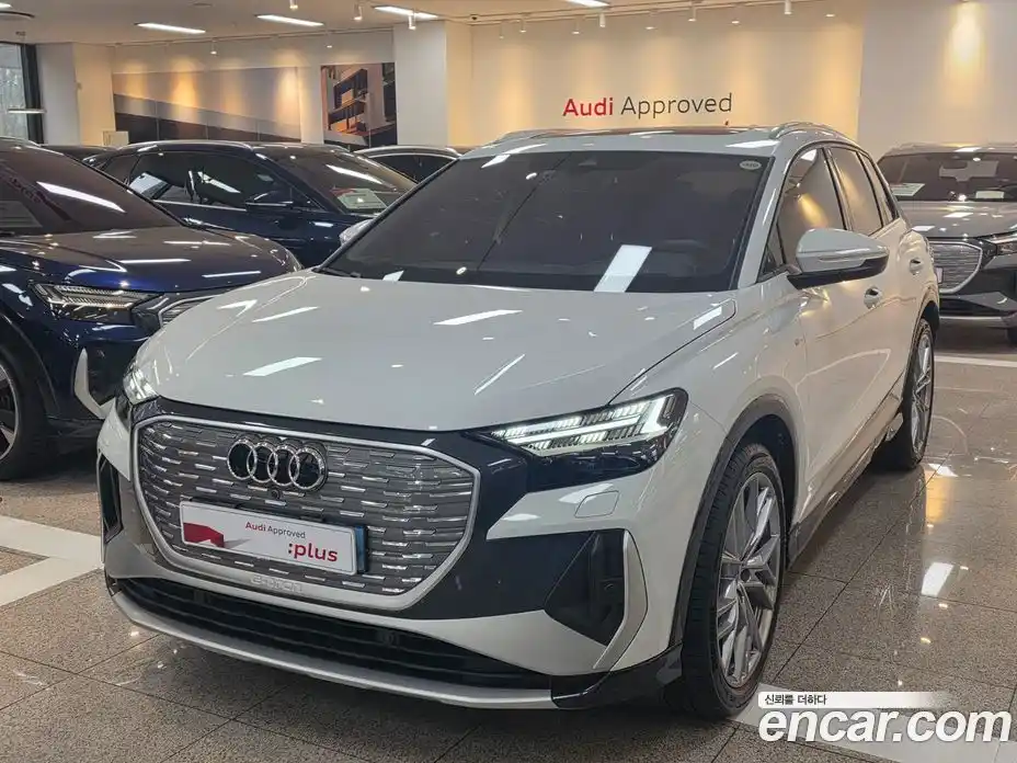 Audi Q4 e-tron 2025 1.0 Автомат в Москве № 343904, фото 1