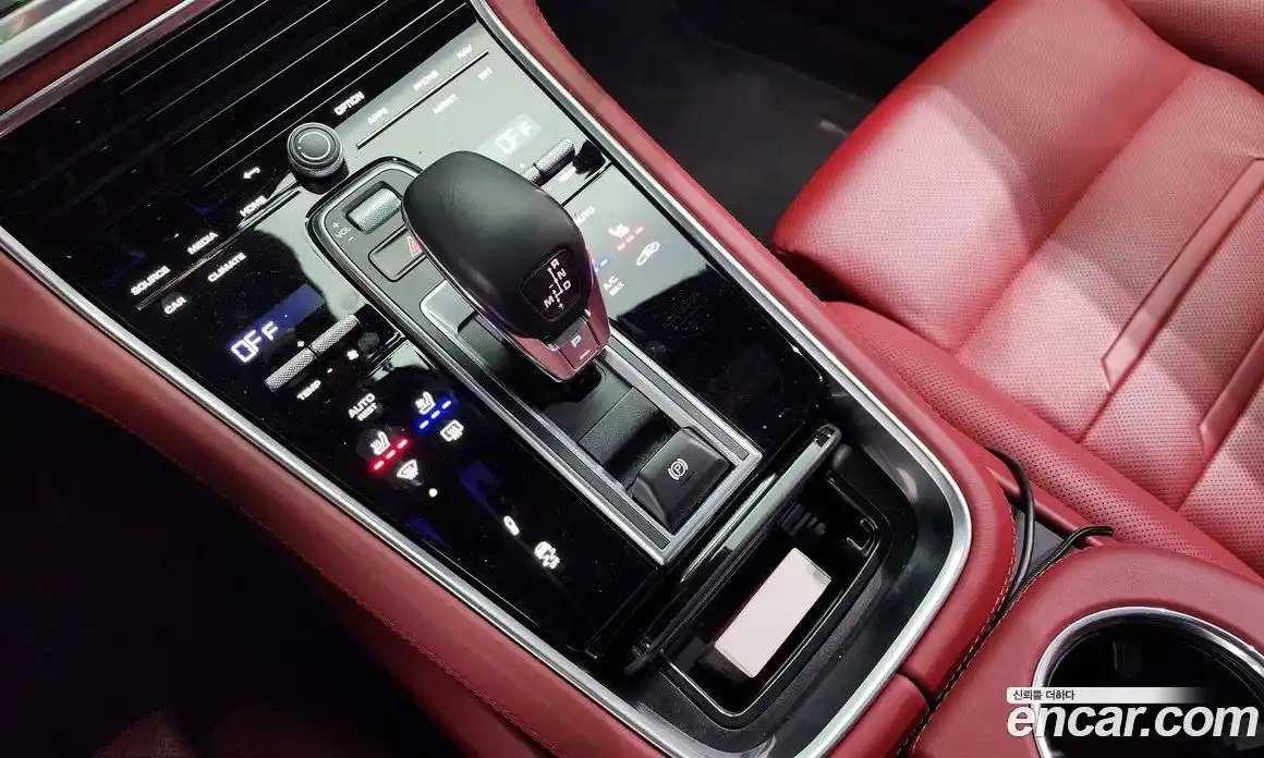 Porsche Panamera 2023 2.9 Автомат в Москве № 344397, фото 18