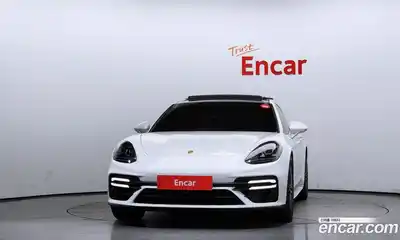Porsche Panamera 2023 2.9 Автомат в Москве № 344397, миниатюра 3