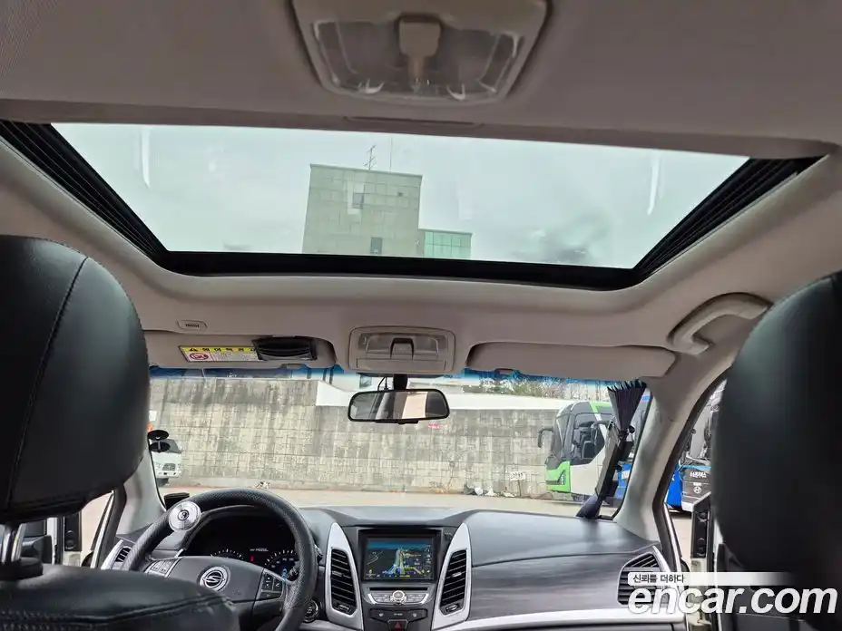 SsangYong Korando 2015 2.0 Автомат в Москве № 36268, фото 12