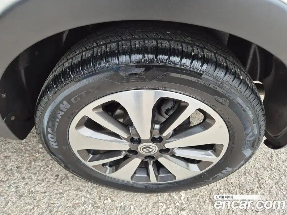 SsangYong Korando 2015 2.0 Автомат в Москве № 36268, фото 18