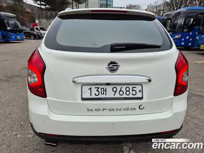 SsangYong Korando 2015 2.0 Автомат в Москве № 36268, миниатюра 5