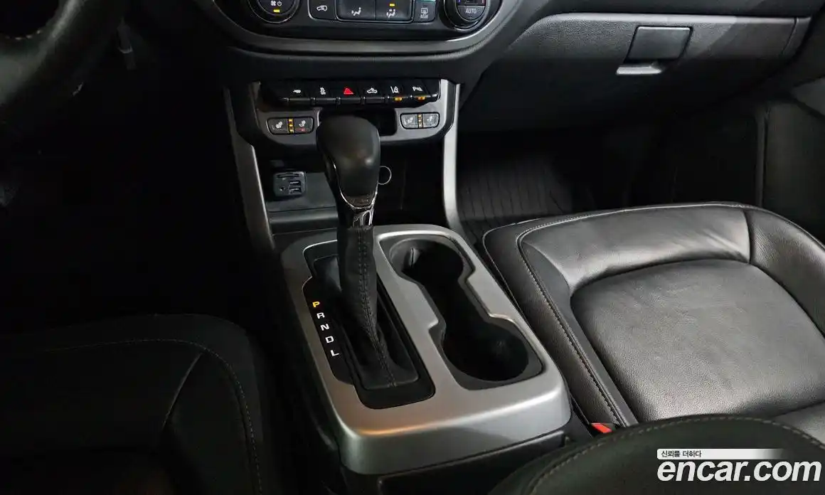 Chevrolet Colorado 2022 3.6 Автомат в Москве № 38282, фото 1