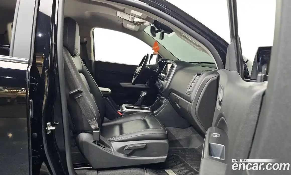 Chevrolet Colorado 2022 3.6 Автомат в Москве № 38282, фото 17