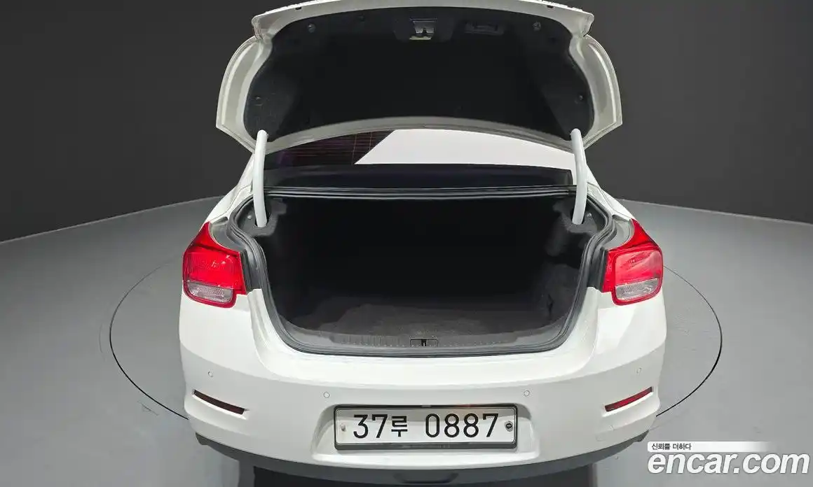 Chevrolet Malibu 2015 2.0 Автомат в Москве № 38305, фото 15