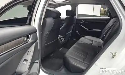 Honda Accord 2019 1.5 Автомат в Москве № 384311, миниатюра 12