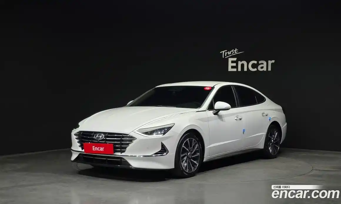 Hyundai Sonata 2020 2.0 Автомат в Москве № 399730, фото 1