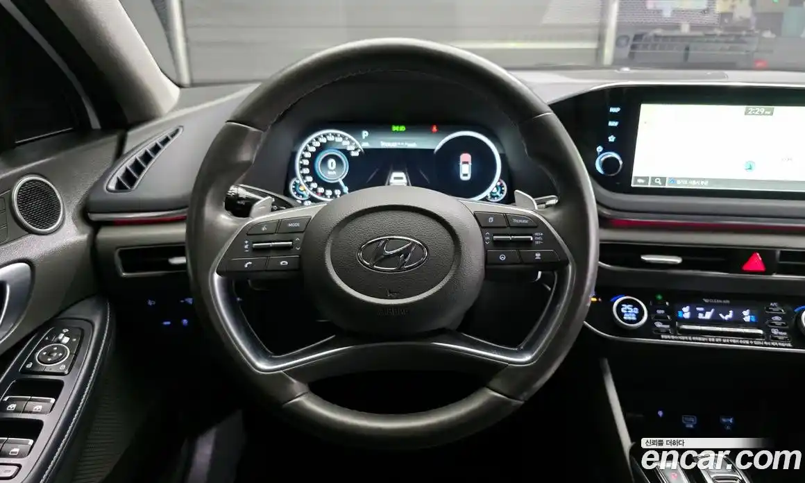 Hyundai Sonata 2020 2.0 Автомат в Москве № 399730, фото 13