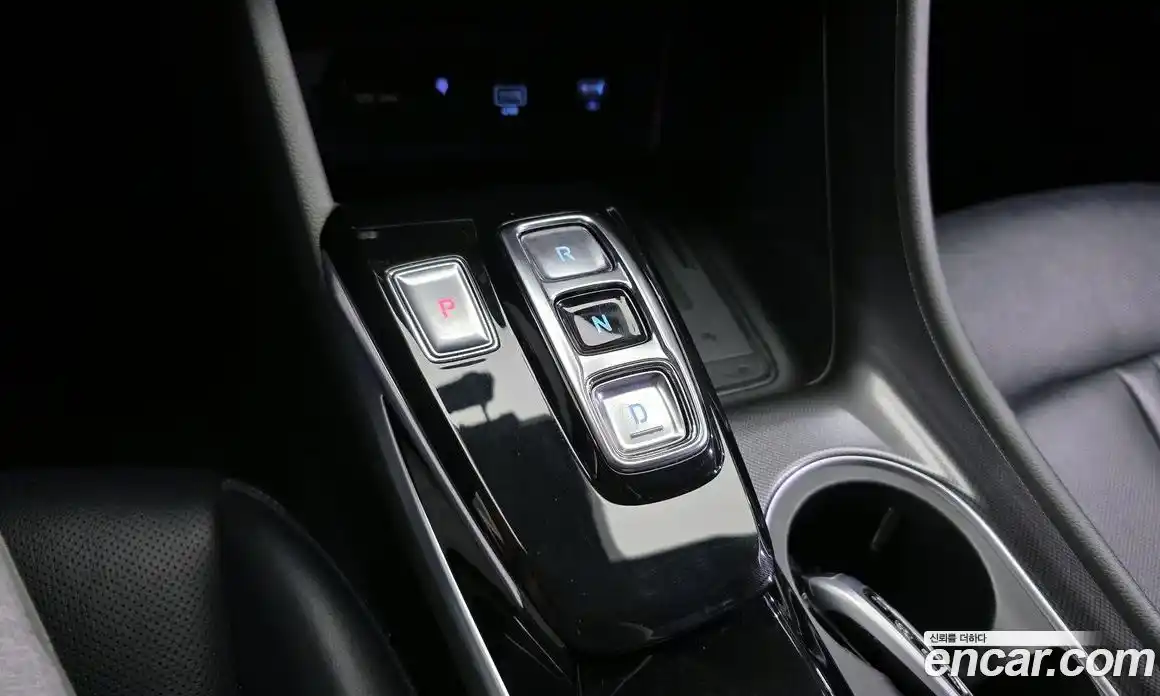 Hyundai Sonata 2020 2.0 Автомат в Москве № 399730, фото 9