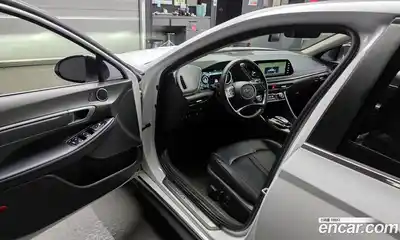 Hyundai Sonata 2020 2.0 Автомат в Москве № 399730, миниатюра 10