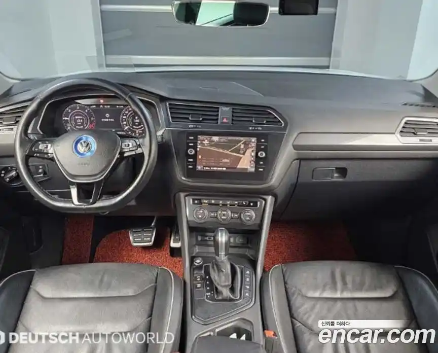 Volkswagen Tiguan 2018 2.0 Автомат в Москве № 401123, фото 7