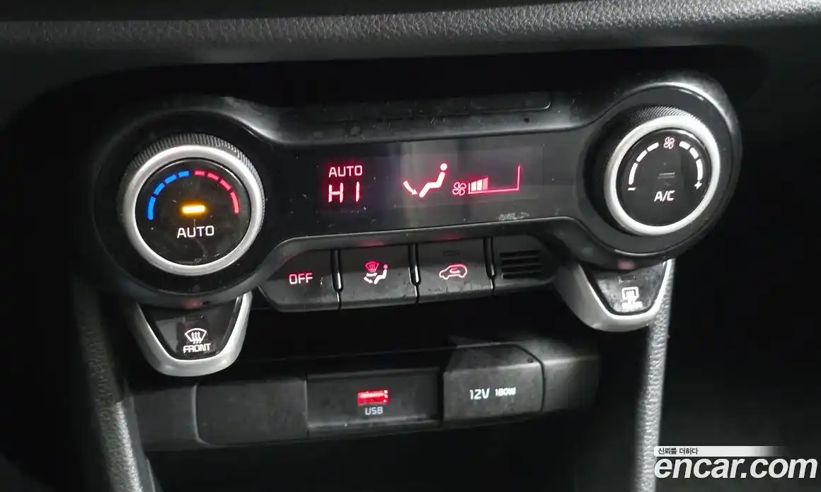 Kia Morning 2023 1.0 Автомат в Москве № 404044, фото 17