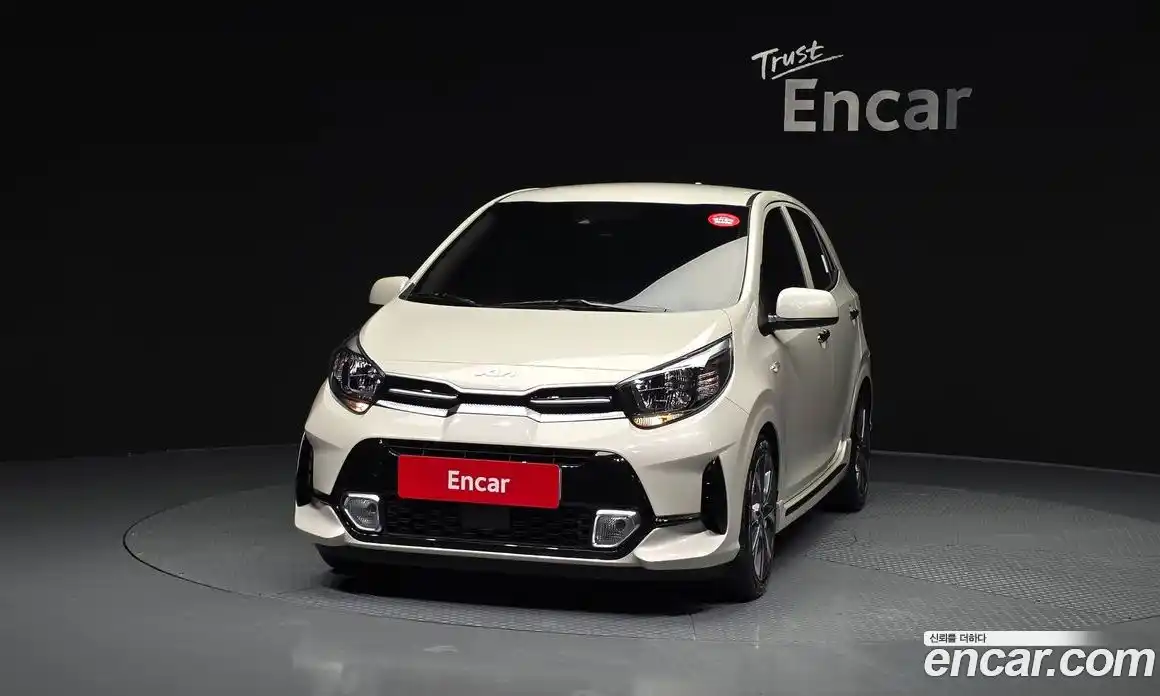 Kia Morning 2023 1.0 Автомат в Москве № 404044, фото 3