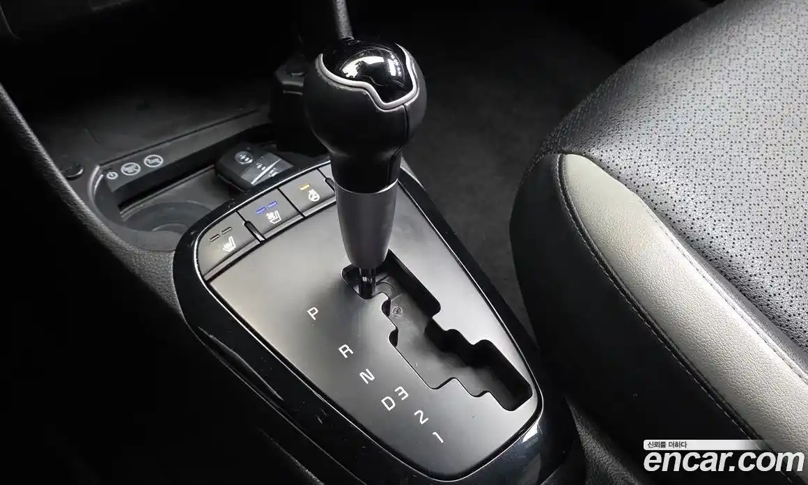 Kia Morning 2023 1.0 Автомат в Москве № 404044, фото 9