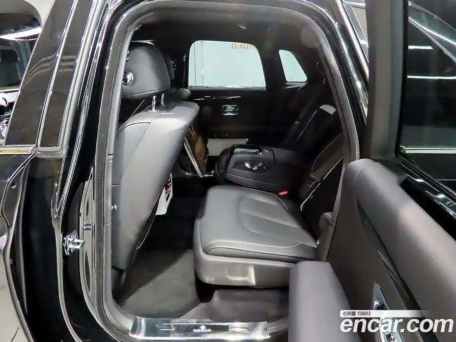 Rolls-Royce Ghost 2022 6.7 Автомат в Москве № 407320, фото 13