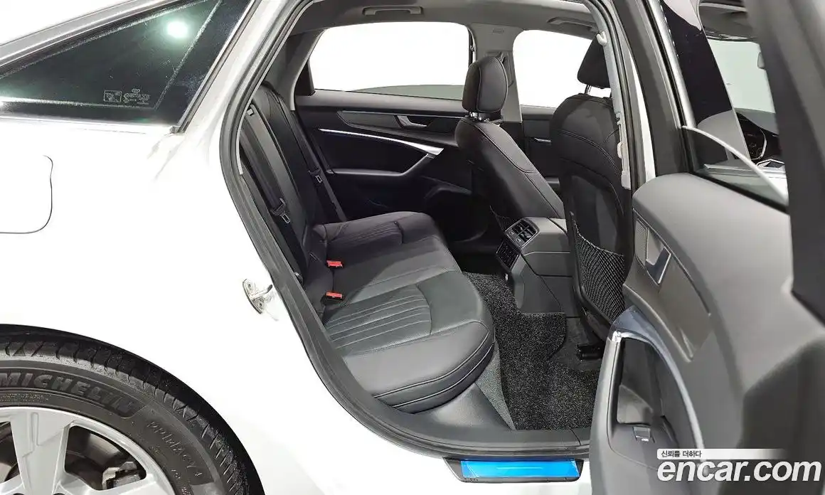 Audi A6 2020 2.0 Автомат в Москве № 413957, фото 12