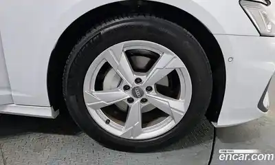 Audi A6 2020 2.0 Автомат в Москве № 413957, миниатюра 5