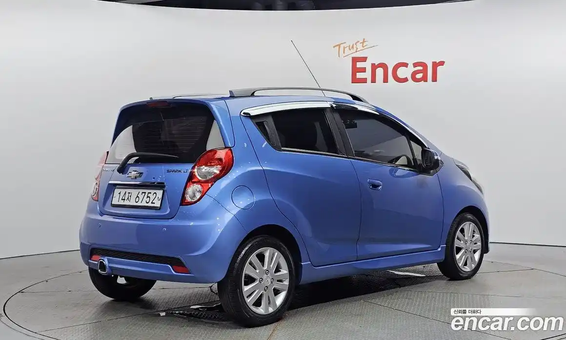 Chevrolet Spark 2014 1.0 Автомат в Москве № 41606, фото 15