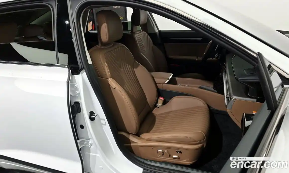 Hyundai Grandeur 2025 1.6 Автомат в Москве № 47143, фото 17