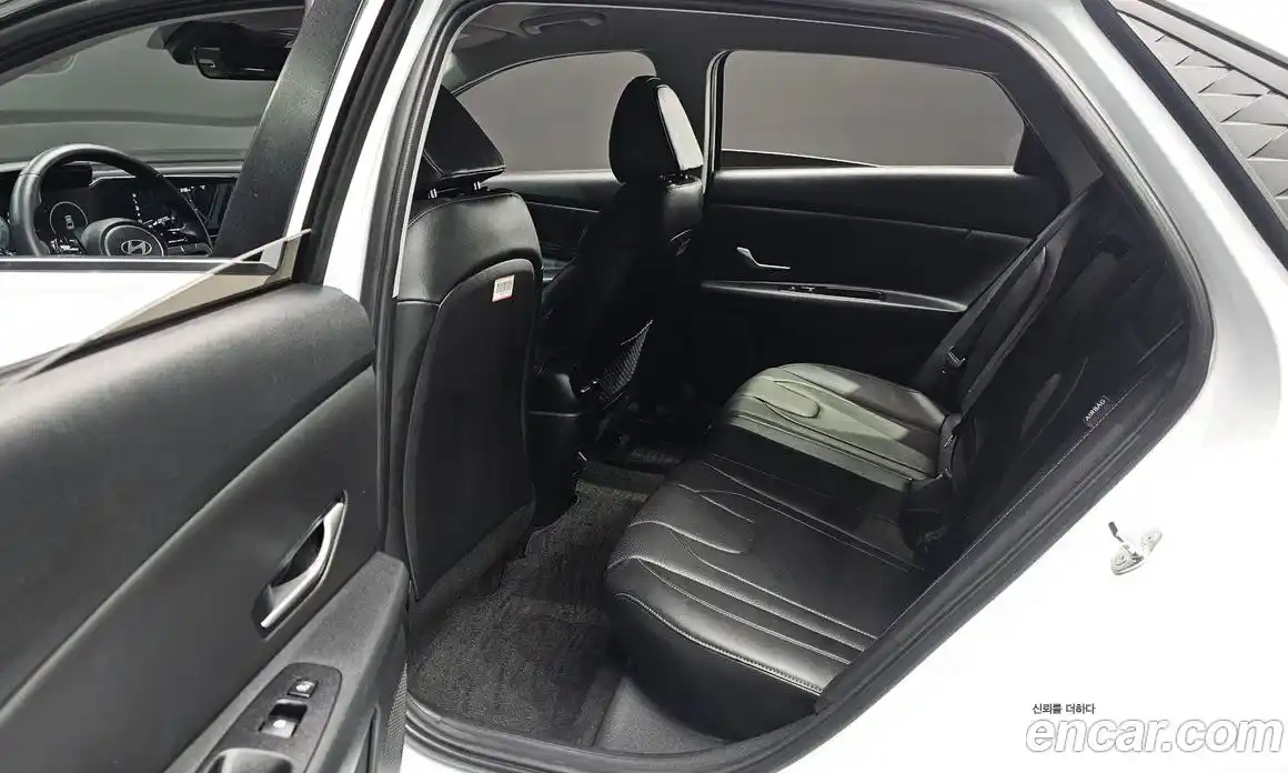 Hyundai Avante 2024 1.6 Автомат в Москве № 47805, фото 12