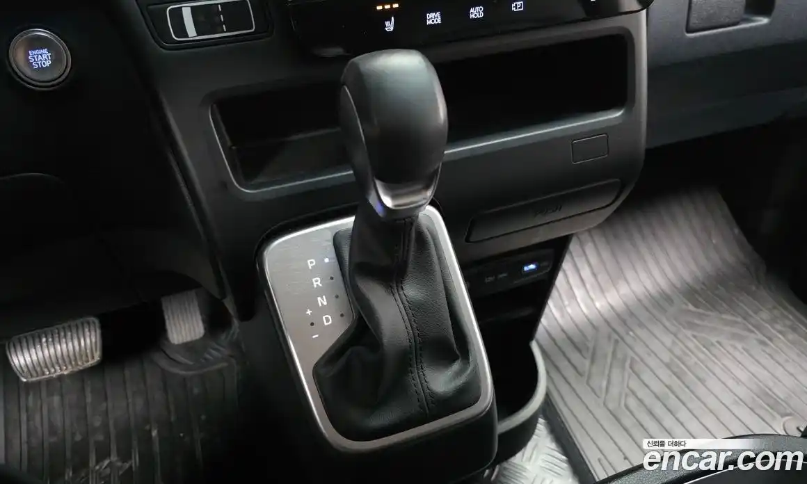 Hyundai Staria 2024 2.2 Автомат в Москве № 48604, фото 20