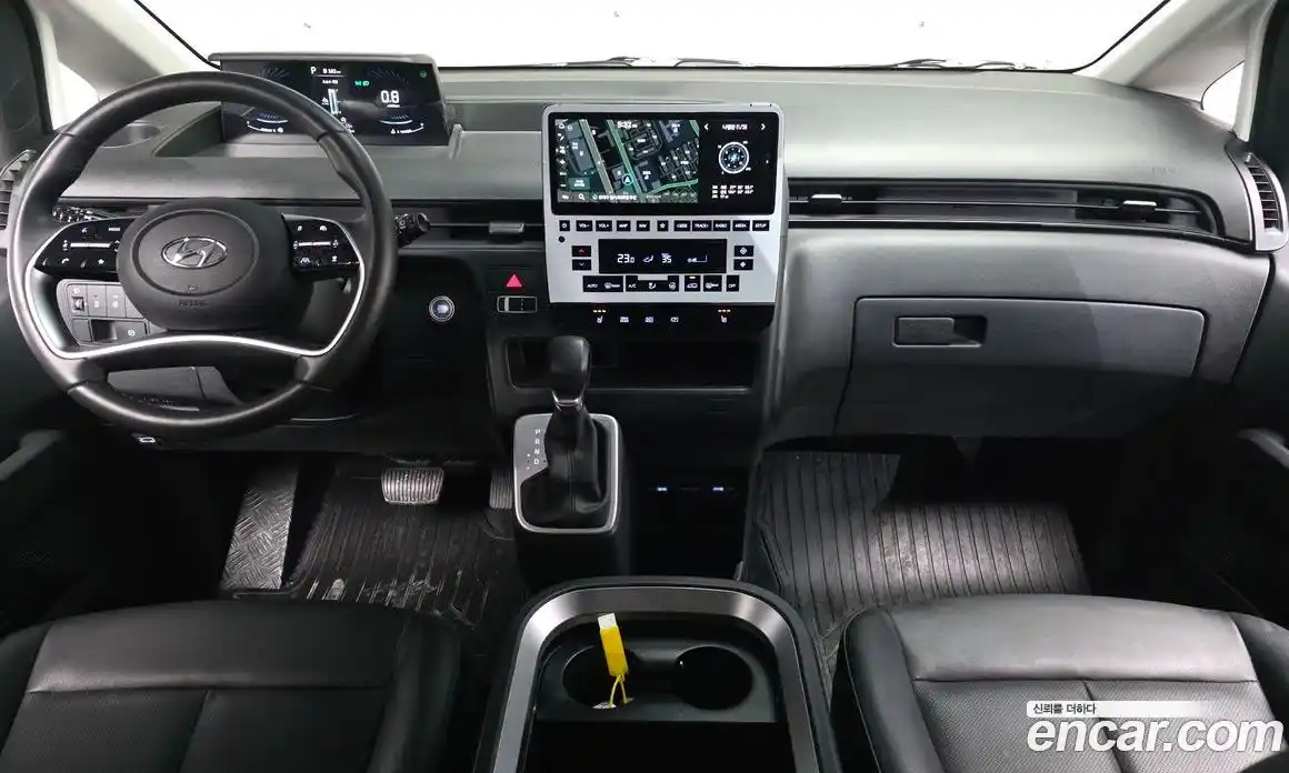 Hyundai Staria 2024 2.2 Автомат в Москве № 48604, фото 3