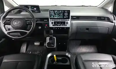 Hyundai Staria 2024 2.2 Автомат в Москве № 48604, миниатюра 3