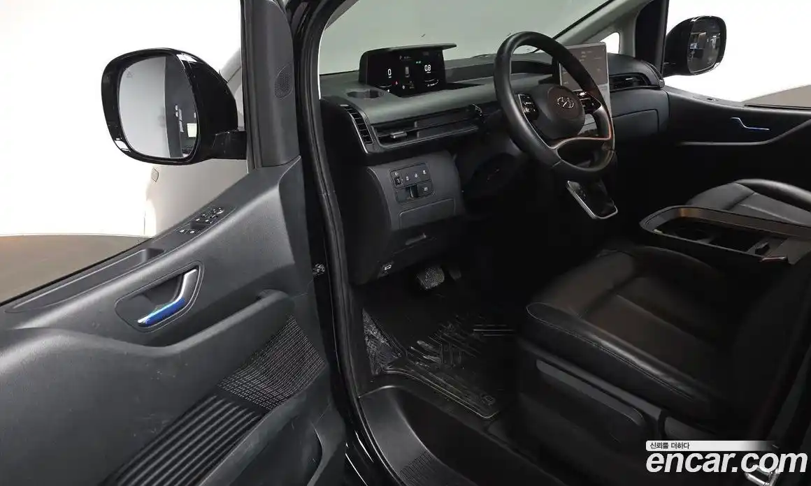 Hyundai Staria 2024 2.2 Автомат в Москве № 48604, фото 8