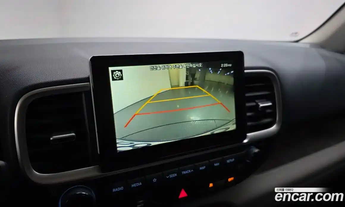 Hyundai Venue 2020 1.6 Автомат в Москве № 48834, фото 14