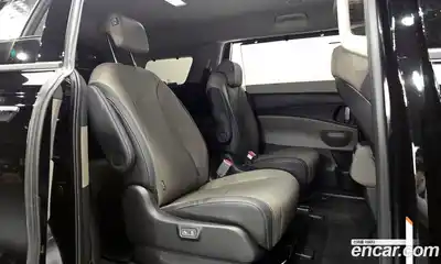 Kia Canival 2025 3.5 Автомат в Москве № 53473, миниатюра 12