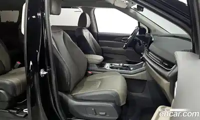 Kia Canival 2025 3.5 Автомат в Москве № 53473, миниатюра 10