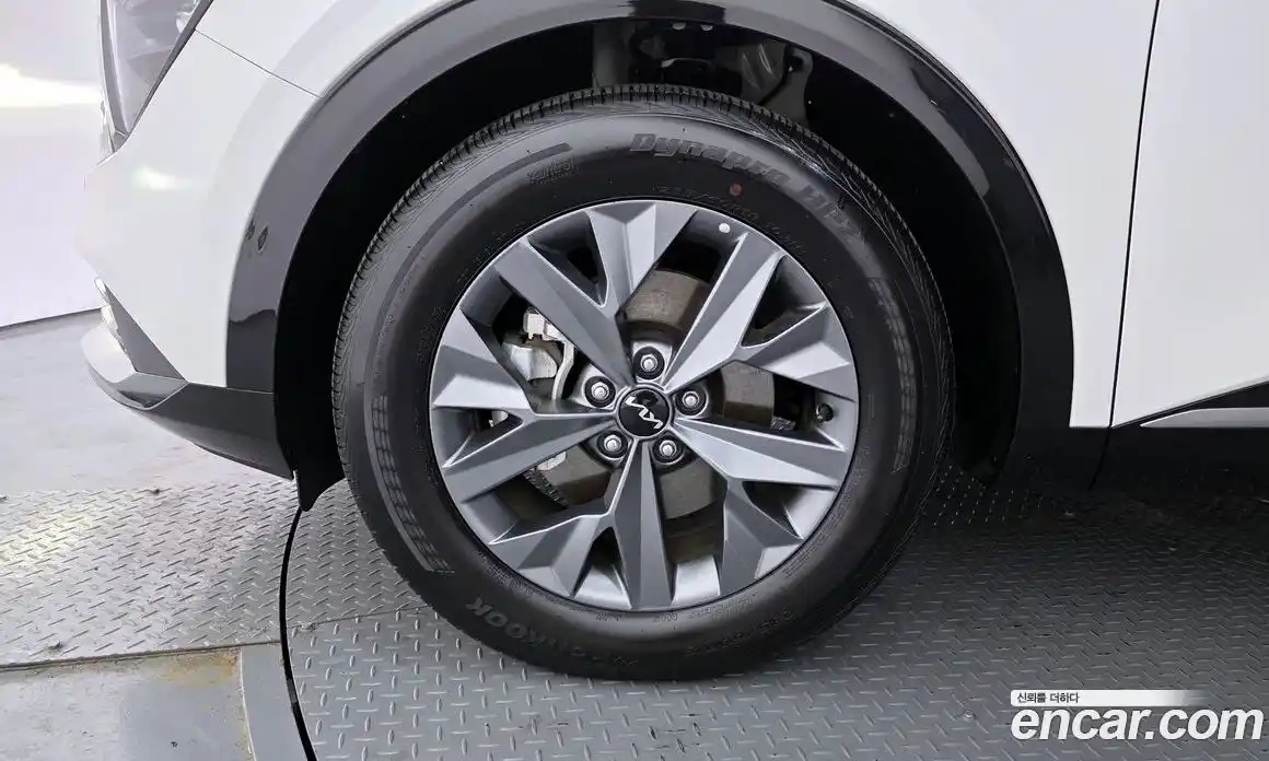 Kia Sportage 2024 1.6 Автомат в Москве № 55917, фото 3